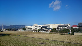 高松市立香東中学校（約2,600ｍ）