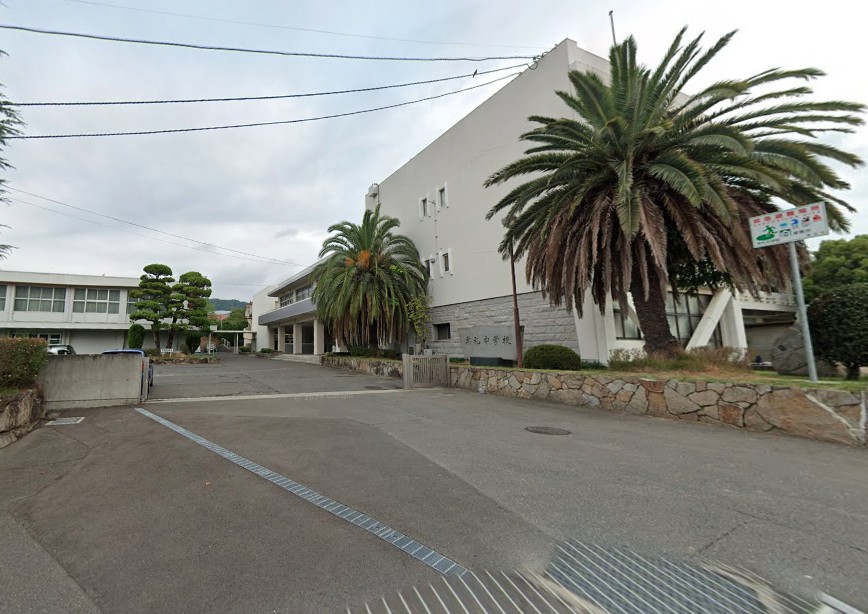 高松市牟礼中学校(1,200m)