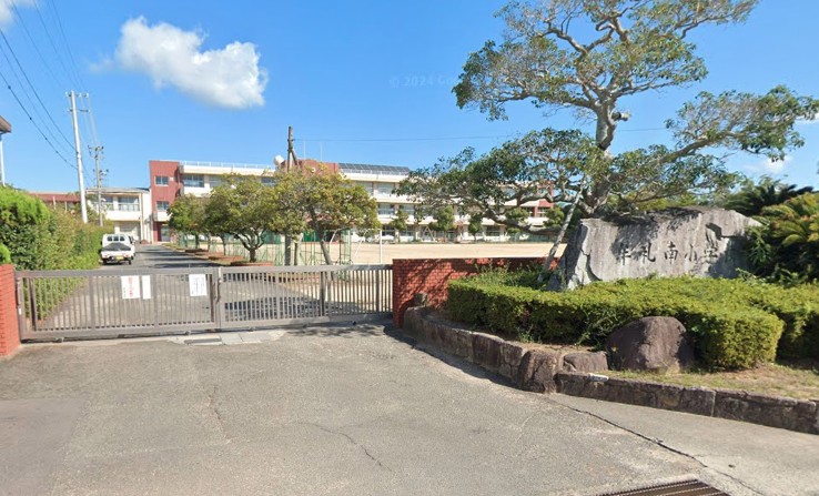高松市牟礼南小学校(1,100m)