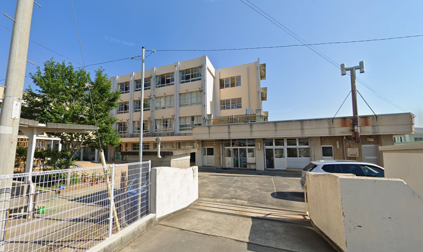 高松市立弦打小学校(約1,100m～1,200m)