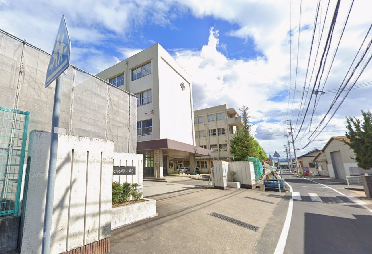 高松市立川添小学校(約1,200m)