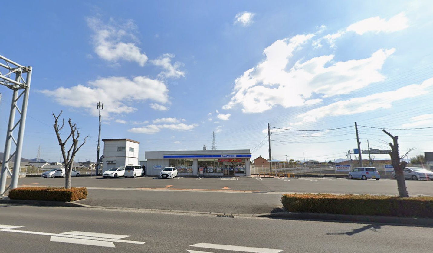 ローソン高松西インター前店(約500m)